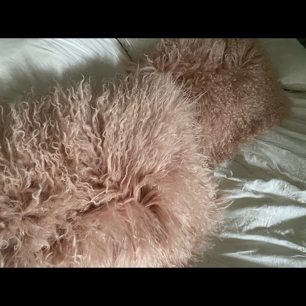 Real mongolian fur pillow set